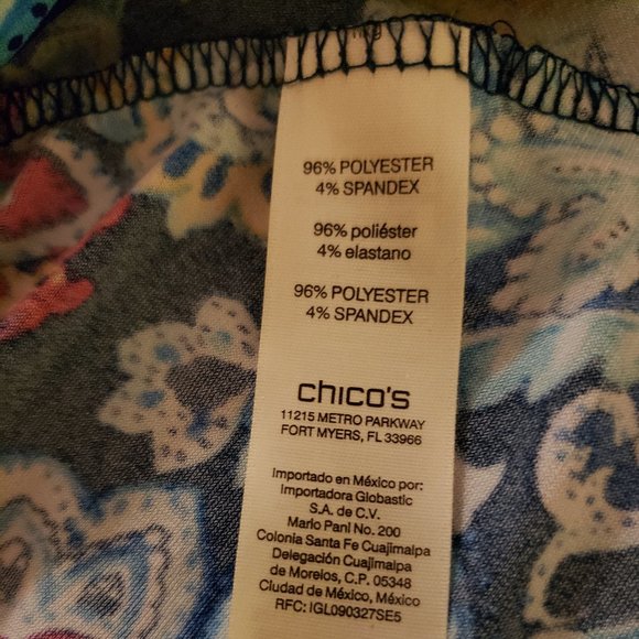 Chico's super cute print top size 2(14) - Picture 8 of 8